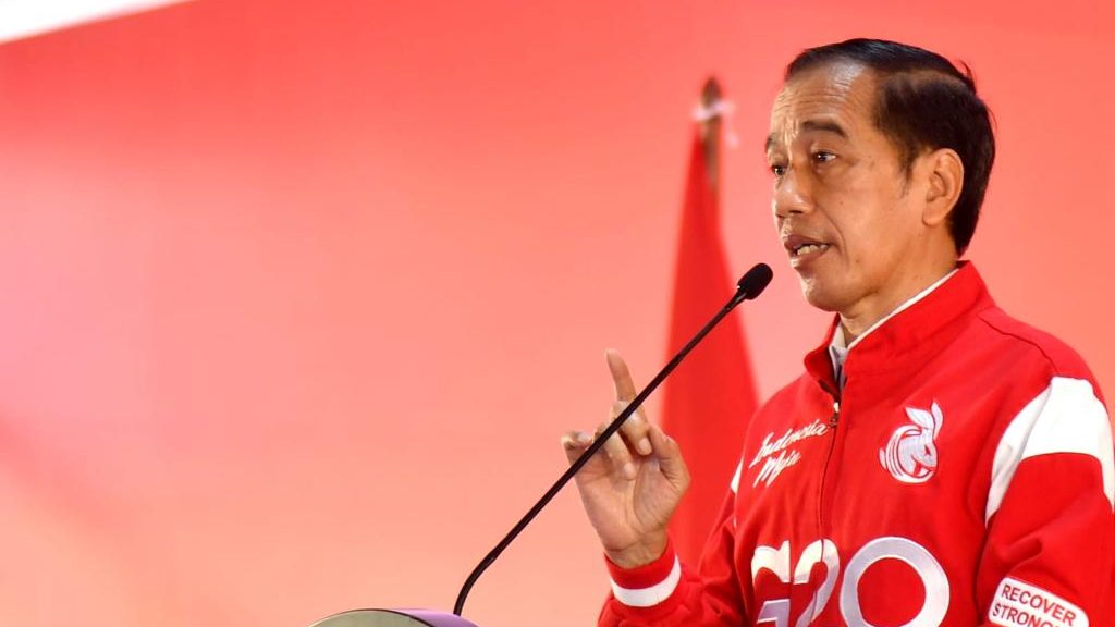 Jokowi Sebut Indonesia Hadapi Kemungkinan Lonjakan Harga Pangan dan Energi