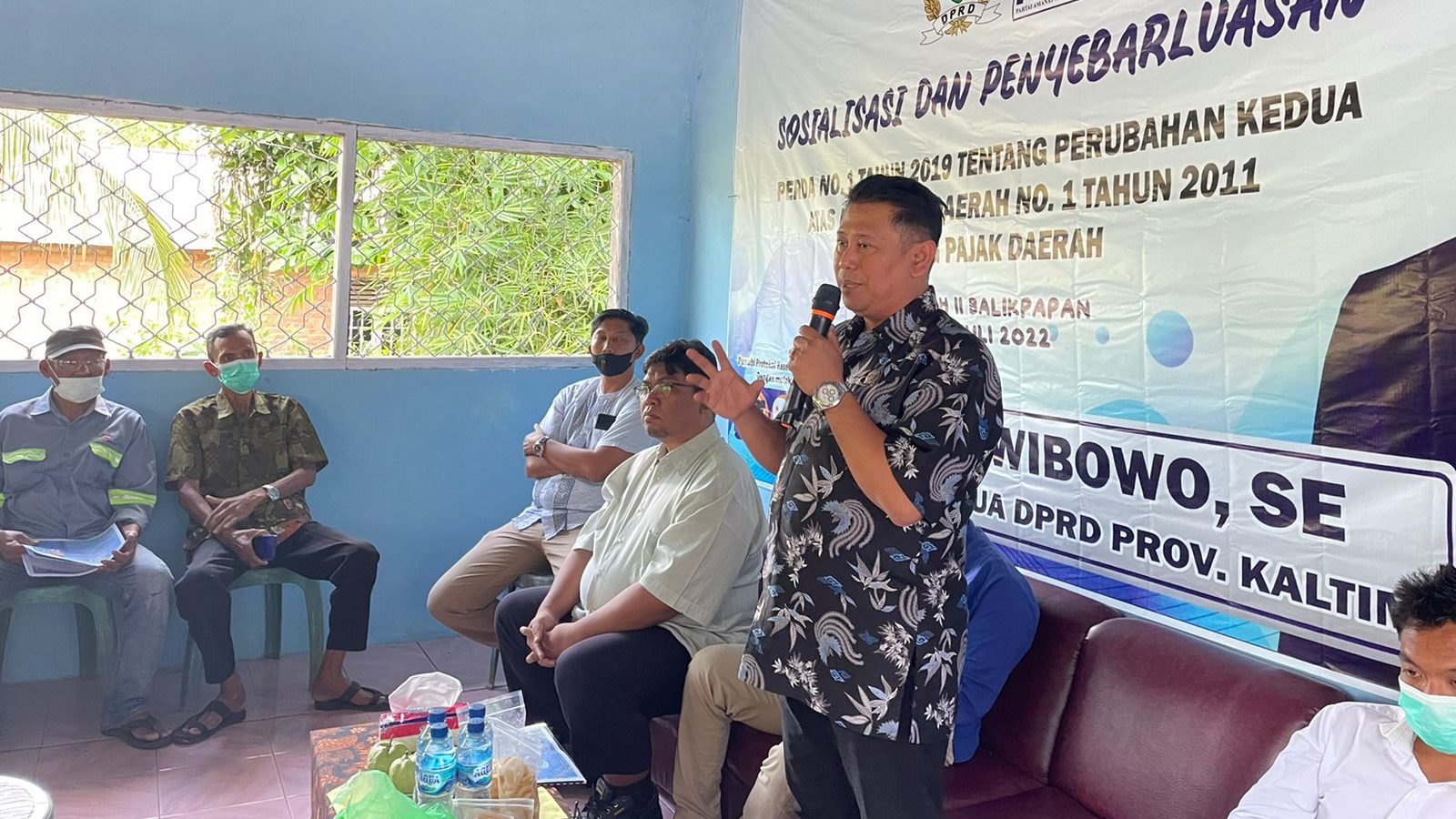Sosialisasikan Perda Pajak di Karang Joang, Sigit Wibowo Terima Keluhan Air Bersih