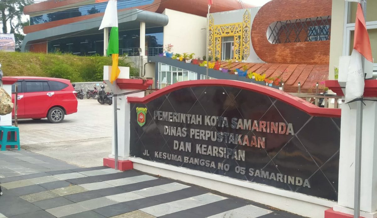 perpustakaan mewah