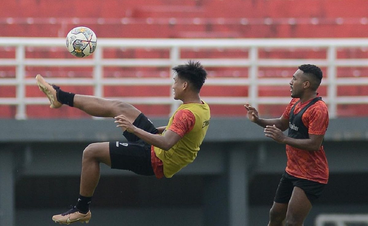 BORNEO FC