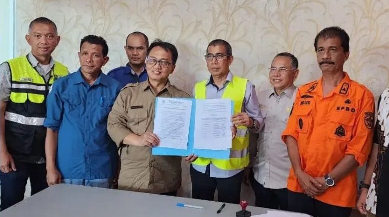 Pemprov Turun Tangan, Pastikan Perbaikan Jalan Rusak Sangasanga-Dondang