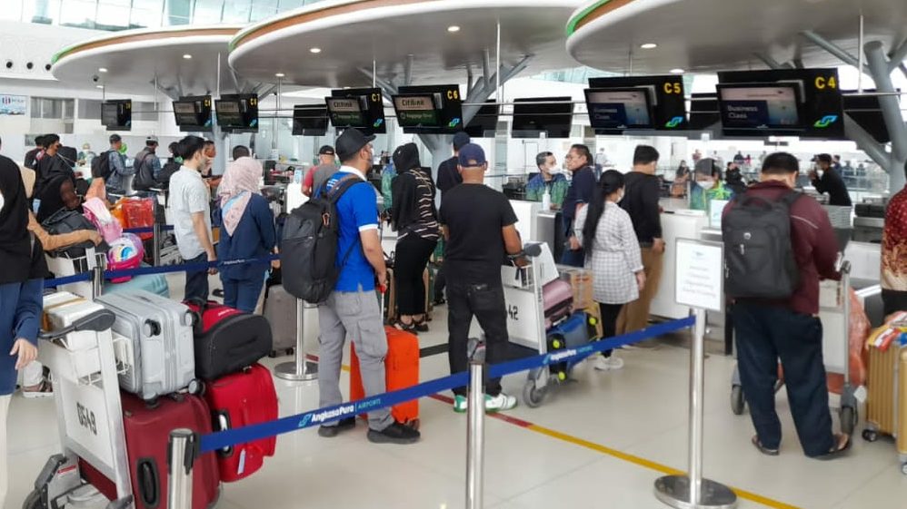 mudik bandara balikpapan